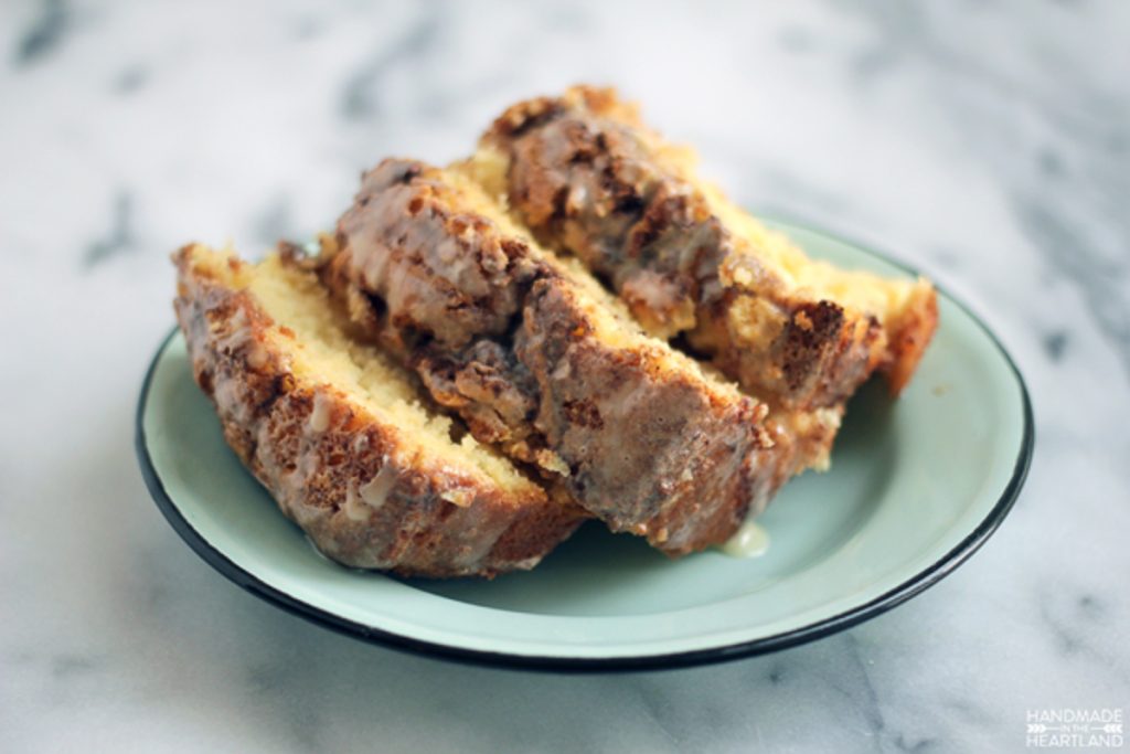 best holiday eggnog cinnamon bread