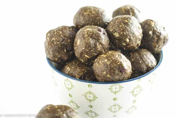 bowl full of peanut butter chocolate energy bite balls 