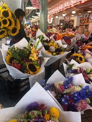 pike place market flowers