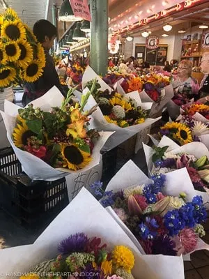 pike place market flowers