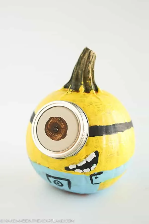 Minion painted pumpkin from Despicable Me