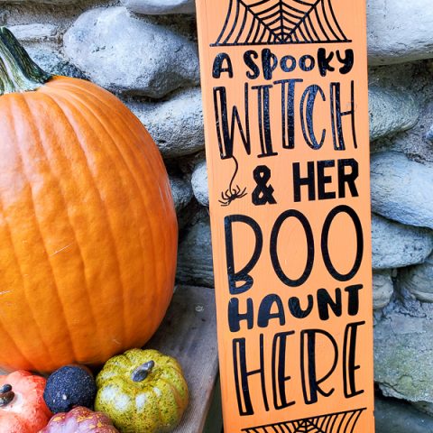 Front Porch DIY Halloween Sign