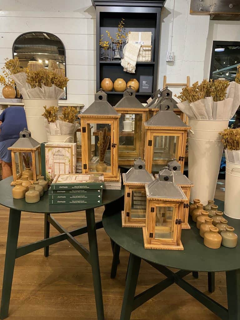 Fun home decor finds at Magnolia Market 